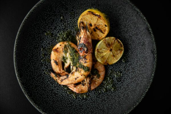 Large Tiger Prawns (cooked) with lemon